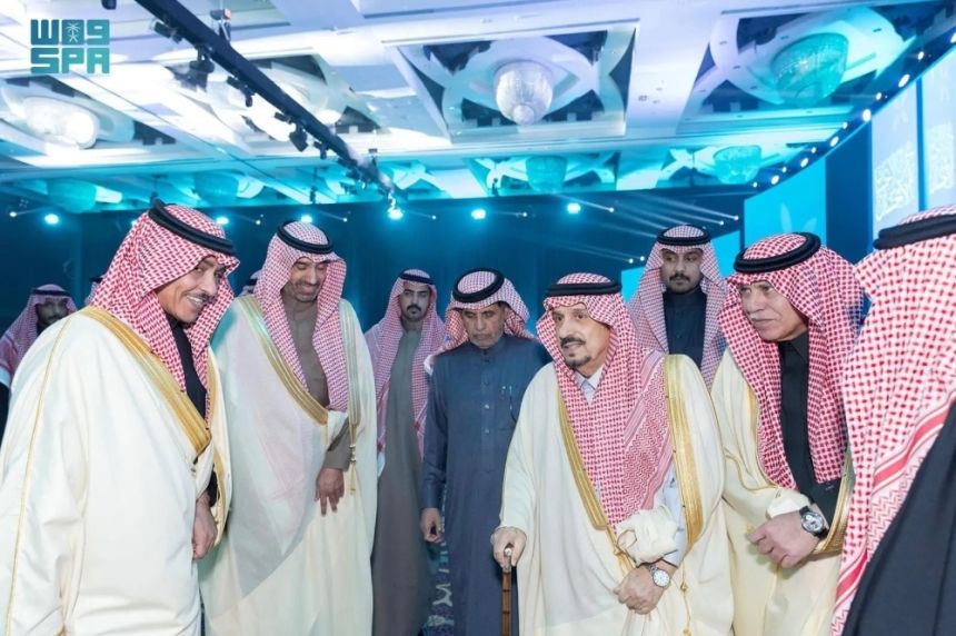 في حفلها السنوي.. أمير الرياض يطلق خدمات جديدة لمنصة "إحسان"