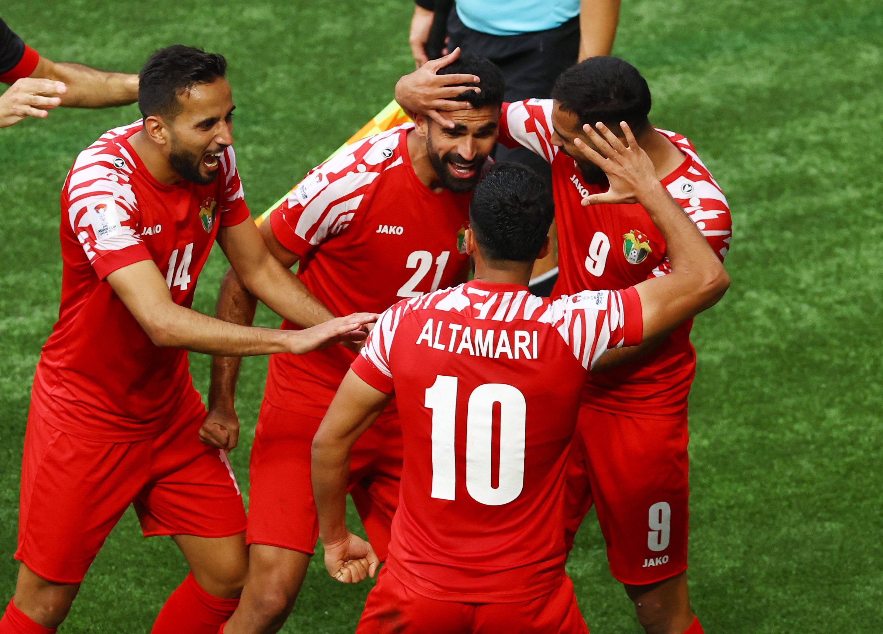 الامارات | الأردن يطيح بالعراق في مباراة مجنونة بكأس آسيا