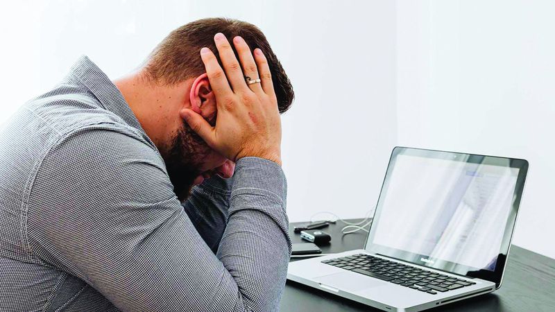 الامارات | «سلخ الفرائس» أسلوب احتيالي يدرس «الهندسة الاجتماعية» للضحية