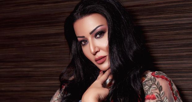 سمية الخشاب تكشف سبب غيابها عن مواقع التواصل الإجتماعي