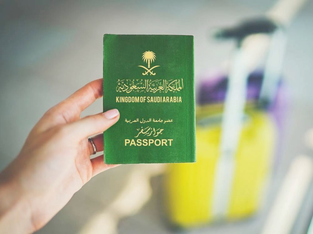 بالتفاصيل.. إعلان إجراءات "تأشيرة ETA" الإلكترونية البريطانية للسعوديين