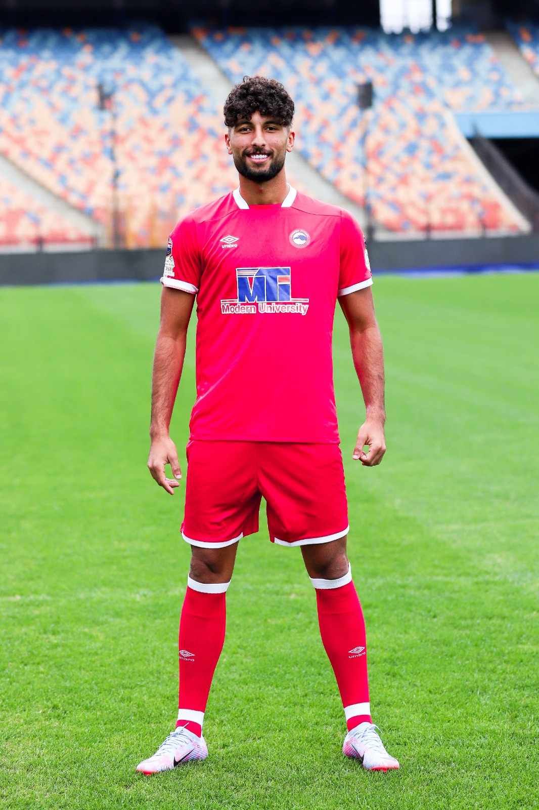 ناصر ماهر إلى الزمالك مقابل ضم الثلاثي عمرو السيسي وعبد الله محمد وعلي ياسر