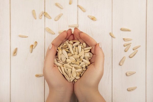 5 بذور تساعدك على محاربة السمنة وحرق الدهون .. ما هي؟