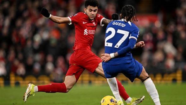 ليفربول يقسو على تشيلسي برباعية ويعزز صدارته للدوري الإنجليزي