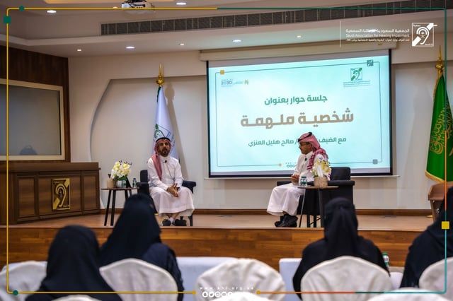 "العنزي" يستعرض تجربته من الإعاقة "13" سنة إلى الدراسات العليا