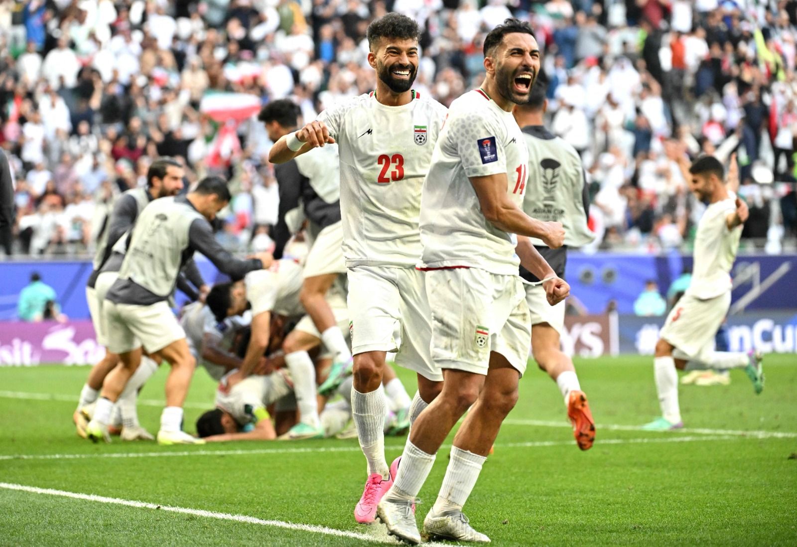 الامارات | إيران تفكّ عقدة اليابان في الوقت القاتل وتبلغ نصف النهائي