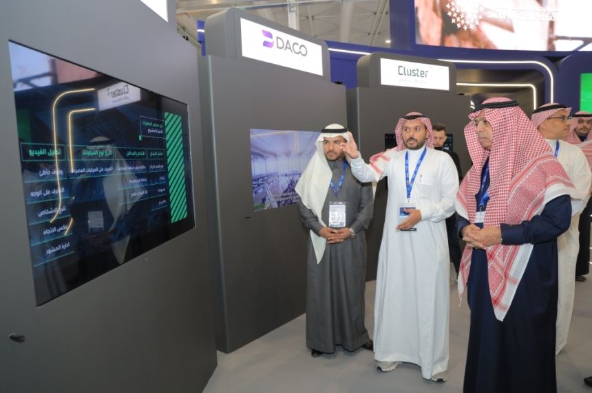 الطيران المدني تستعرض الفرص الاستثمارية في القطاع بمعرض الدفاع العالمي 2024