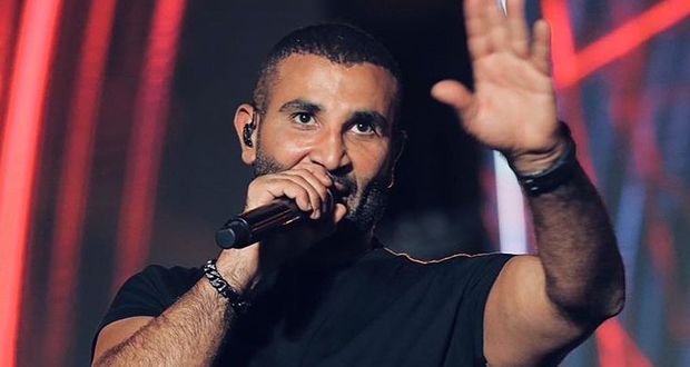 “مصر تحتاج للدعم”.. أحمد سعد يتبرّع بـ50 ألف دولار لدعم الإقتصاد المصري