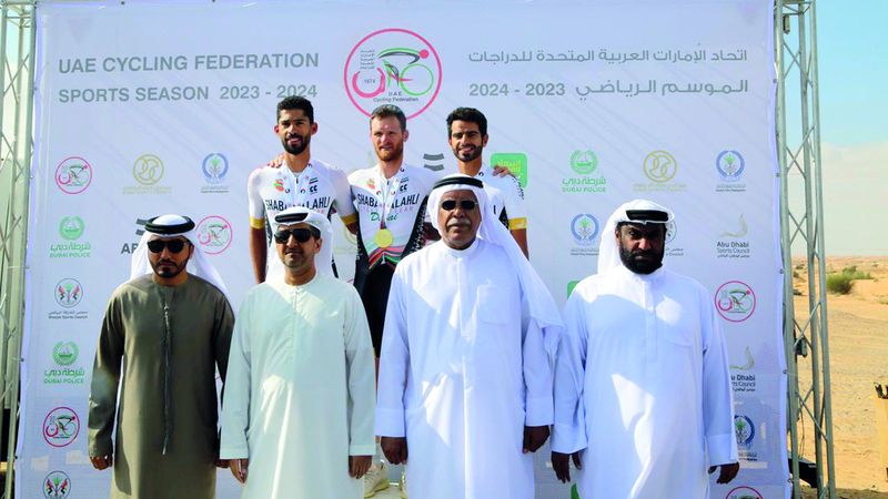 الامارات | شباب الأهلي بطلاً لسباق نزوى للدراجات