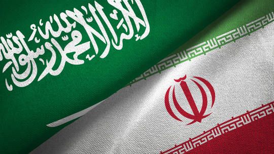 الخليج اليوم .. إيران تؤكد استعدادها لتعزيز العلاقات مع السعودية أمنيا ودفاعيا وتبعث رسالة لوزير دفاعها