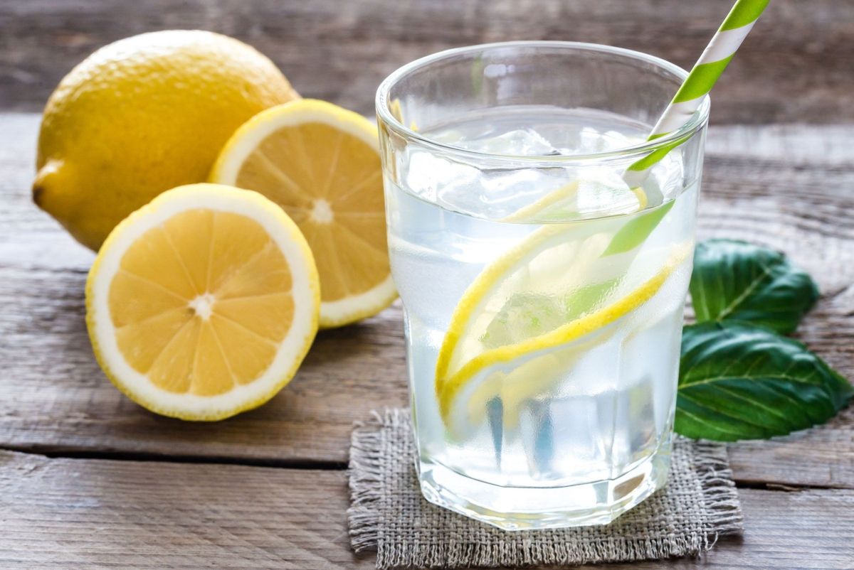 تعرف على الفوائد العلاجية لليمون