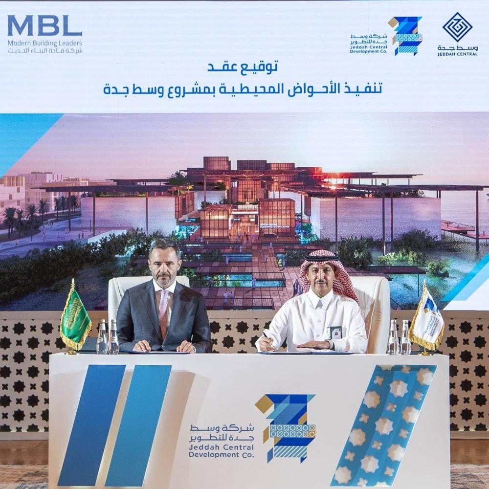 وسط جدة توقع عقودا إنشائية بقيمة 12 مليار لـ3 معالم معمارية