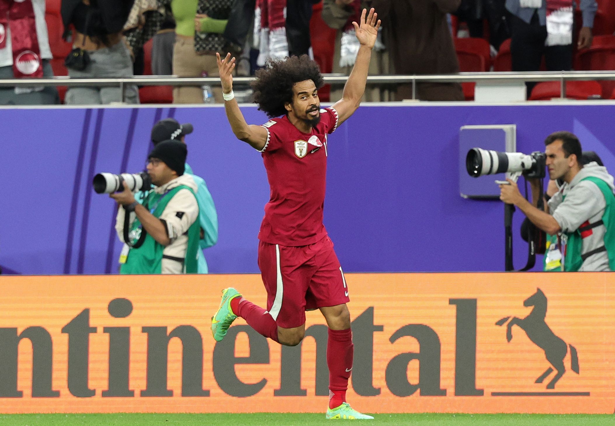 الامارات | مهاجم العراق يقترب من خسارة لقب هداف كأس آسيا