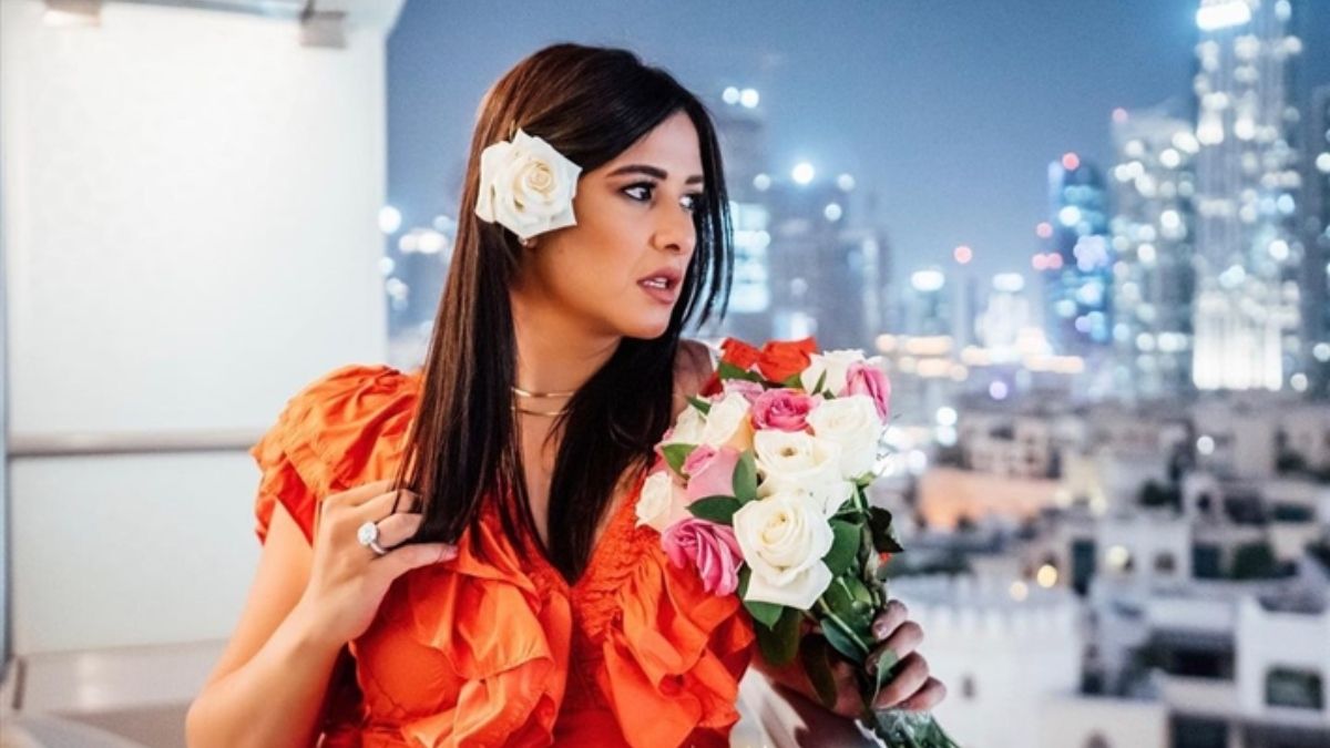 زعلانة ليه؟.. بكاء ياسمين عبدالعزيز في فيديو جديد يُثير قلق الجمهور| شاهد