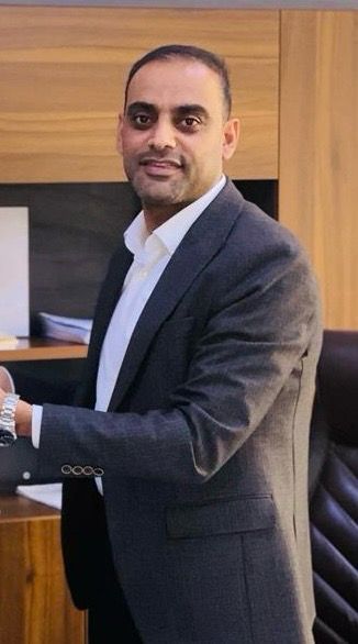 مجلس البصرة ينتخب زيد مؤيد نائب أول للمحافظ وماهر العامري نائباً ثانيًا