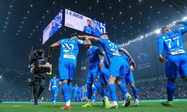الهلال يتوج بكأس موسم الرياض بعد الفوز على النصر بثنائية