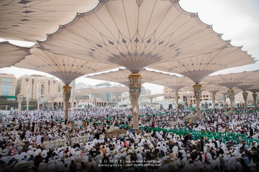 خلال أسبوع.. 5.6 مليون يؤدون الصلوات في المسجد النبوي