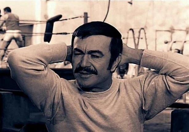تبرأ منه.. حكاية مقابلة عادل أدهم مع نجله بعد 25 سنة