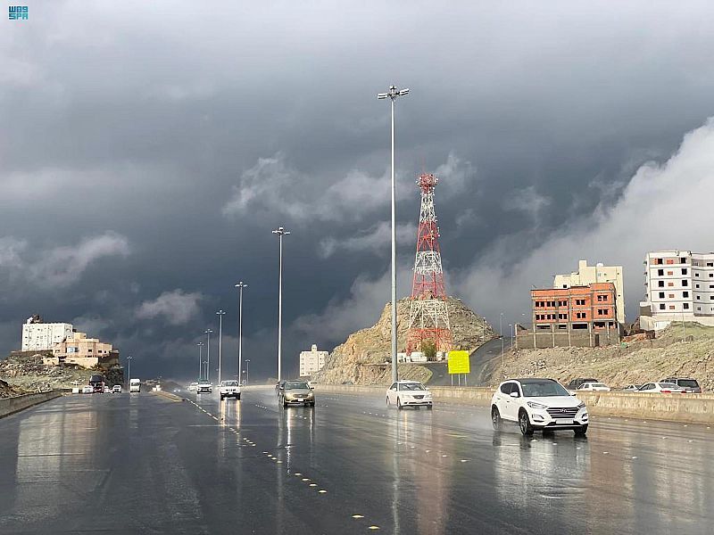 في 24 ساعة.. "الأرصاد" تكشف "كمية الأمطار المسجلة بمكة والمدينة وتبوك والقصيم"