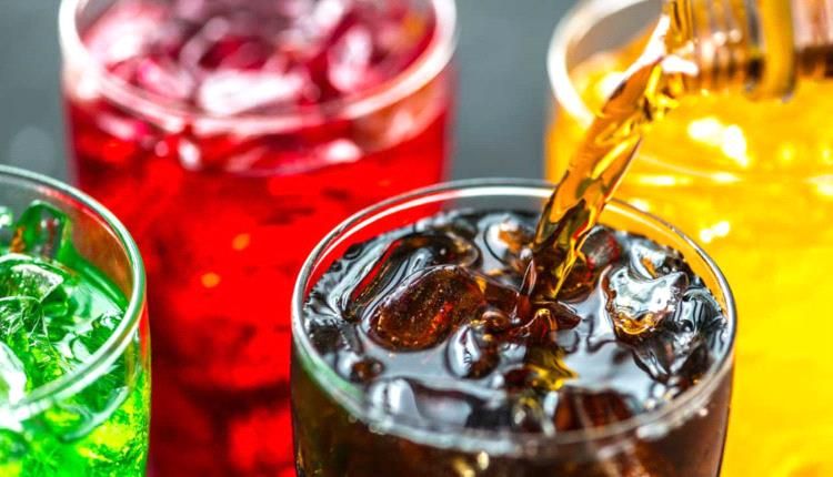 احذر منه .. مشروب شهير يسبب الشيخوخة المبكرة والسرطان ويصيبك بنوبة قلبية قاتلة؟