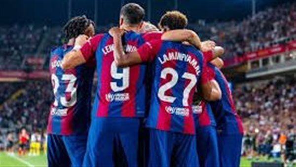تشافي يعلن قائمة برشلونة لمواجهة غرناطة بالليجا