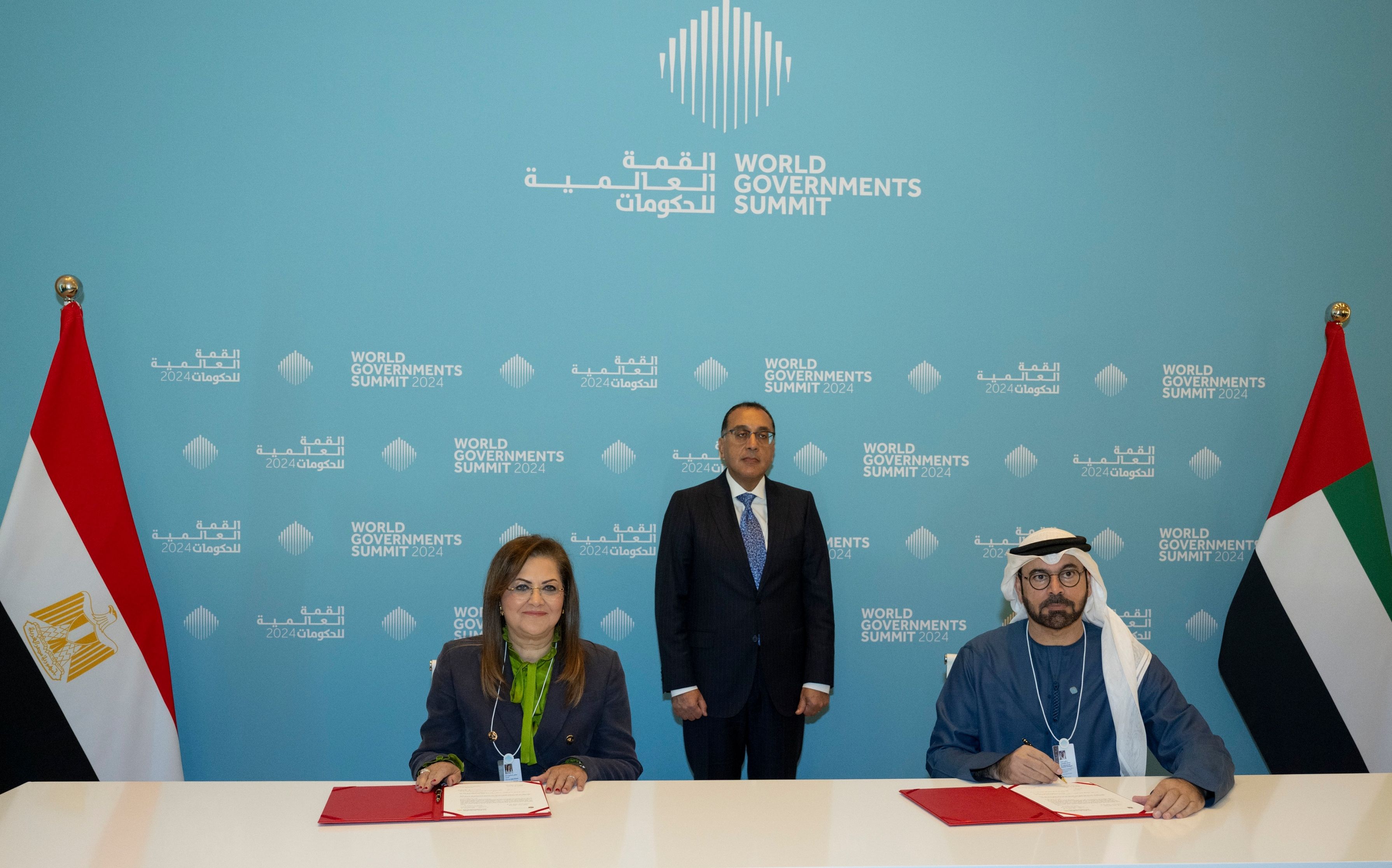 الامارات | حكومتا الإمارات ومصر تمددان الشراكة الاستراتيجية في التحديث الحكومي