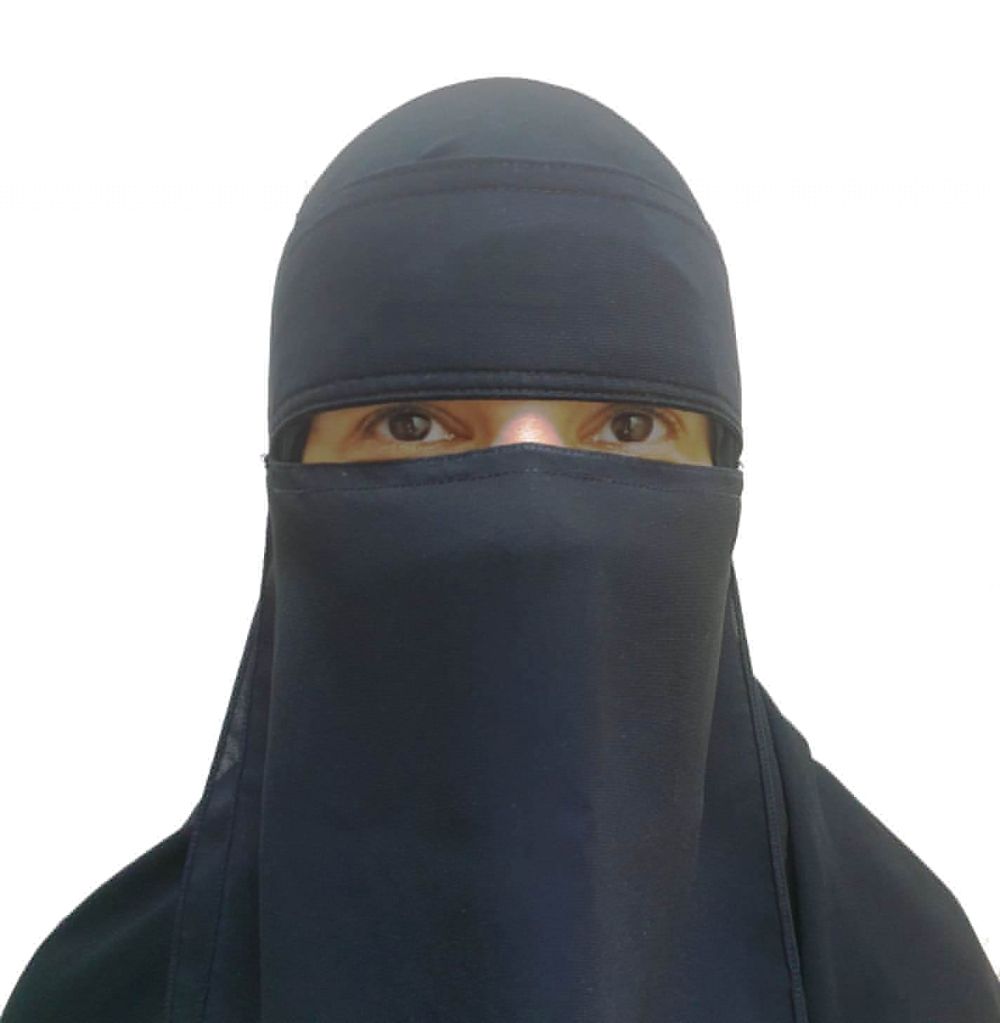 مختصة: ضوابط عمل الممارسين الصحيين بالقطاع الخاص هدفها استقرار الخدمة