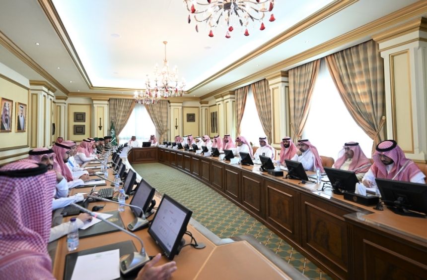 محافظ جدة يتابع استعدادات انطلاق فعاليات "سباق الفورمولا 1" 2024