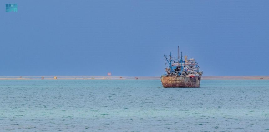 شاهد| الرايس.. شواطئ بكر تجذب عشاق المغامرات البحرية