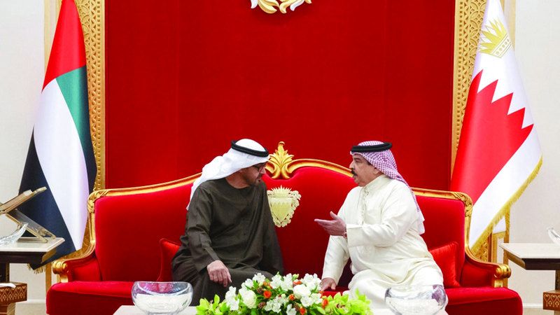 الامارات | رئيس الدولة وملك البحرين يبحثان في المنامة العلاقات الأخوية والمستجدات في المنطقة