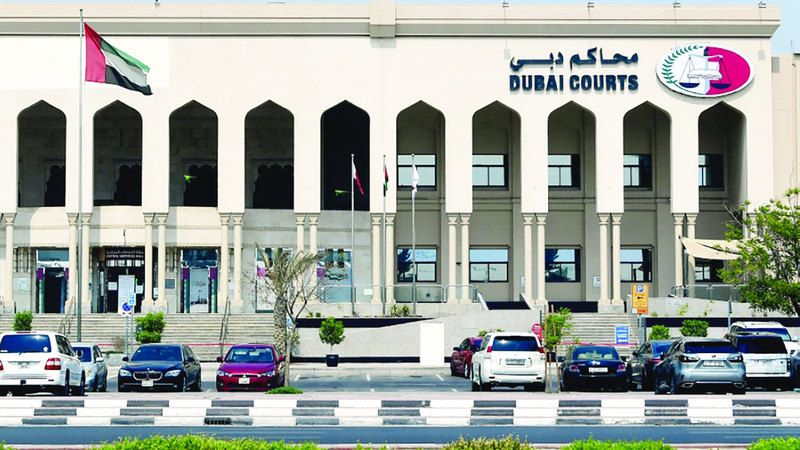 الامارات | إلزام موظف بردّ 900 ألف درهم اختلسها من شركة