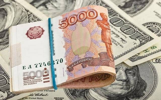 “المركزي الروسي” يرفع سعر صرف الدولار واليورو مقابل الروبل
