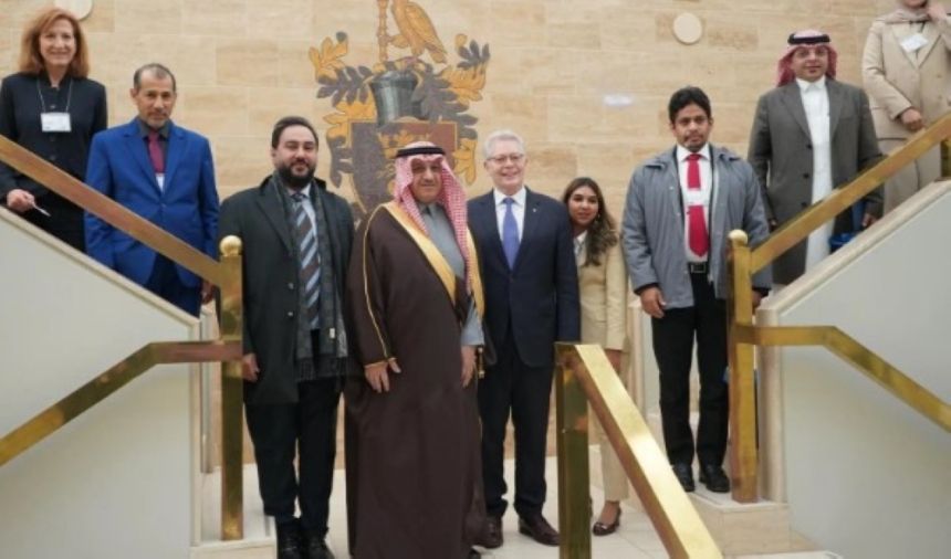 المملكة وكندا تبحثان فرص الاستثمار في مجال التعليم وجذب الاستثمارات