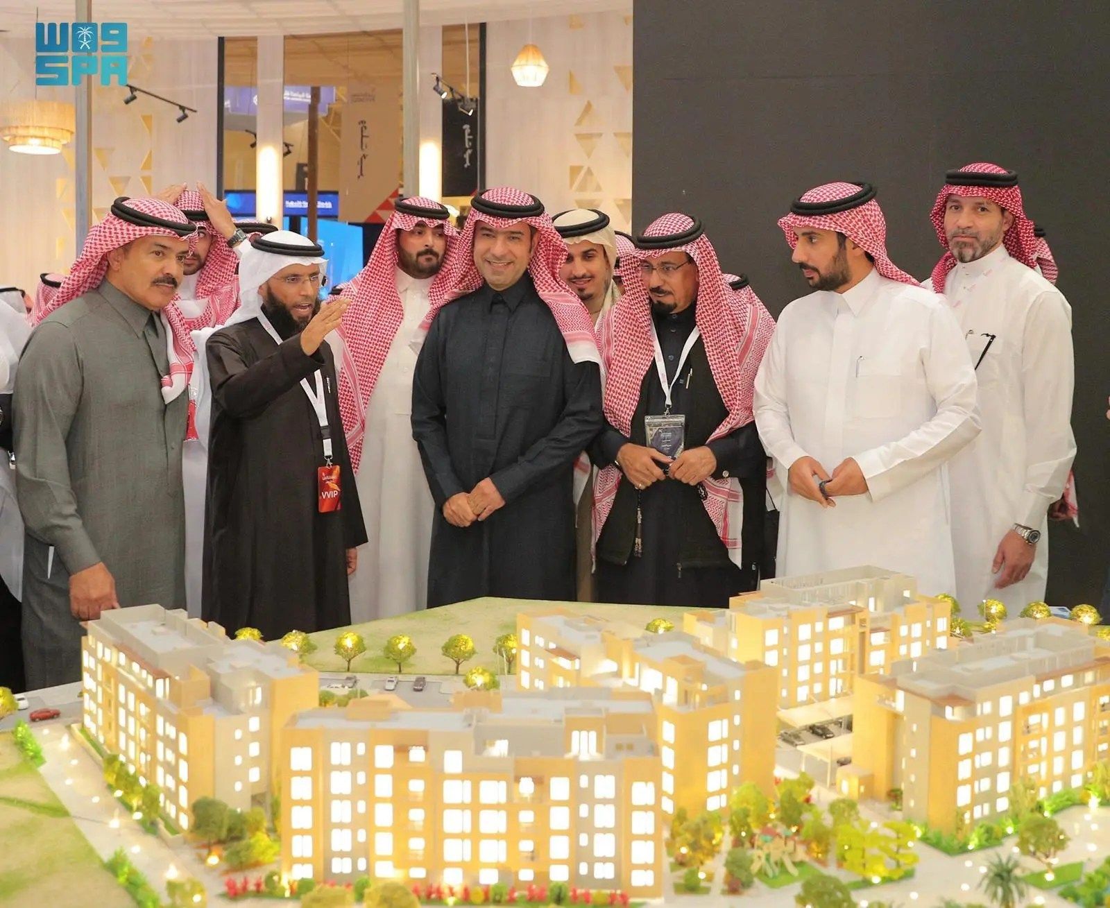 “الحقيل” يفتتح معرض “ريستاتكس الرياض العقاري 2024”