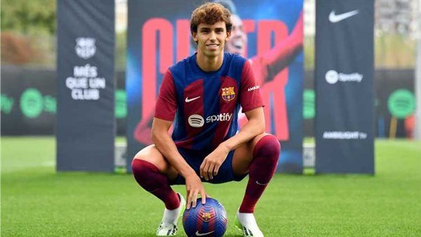 برشلونة يستعيد خدمات جواو فيليكس أمام نابولي فى دوري أبطال أوروبا