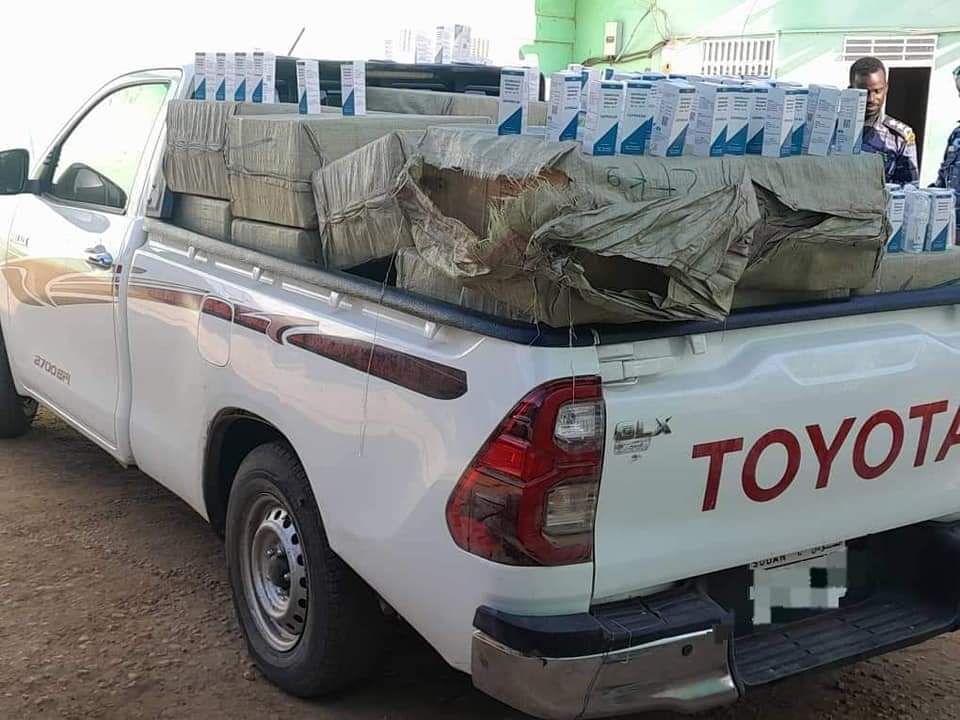 بالصور.. خلال وقوفه على إنجاز لمكافحة التهريب مدير شرطة ولاية نهر النيل يشيد بأداء منسوبي مكافحة التهريب ويثمن مجهوداتهم