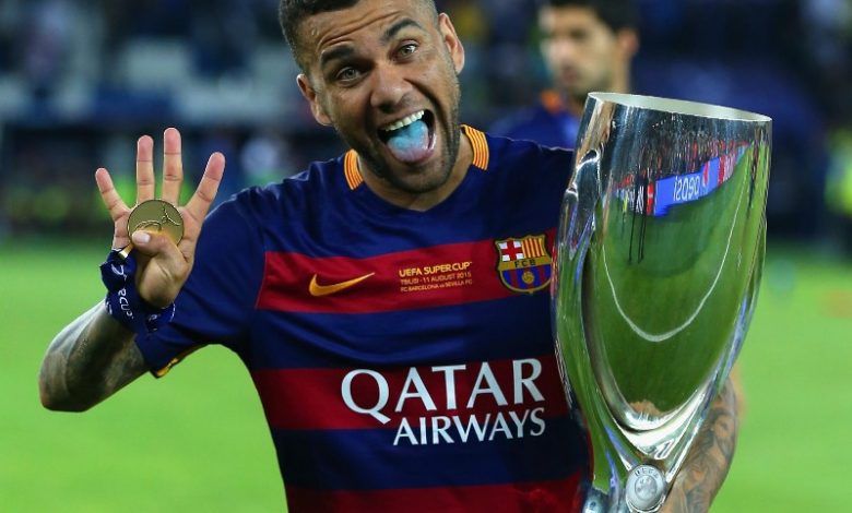 تقارير: نجم برشلونة السابق يخطط للهروب من السجن في إسبانيا