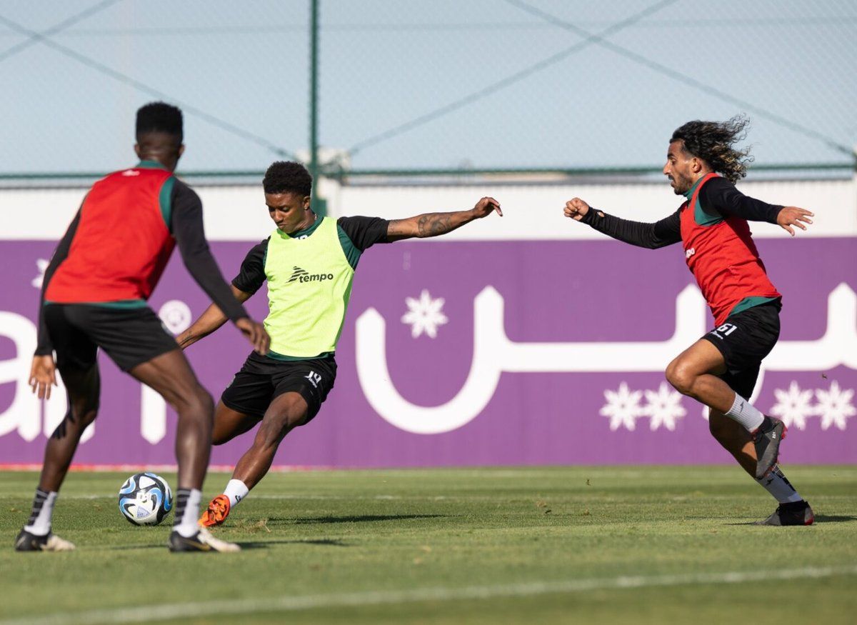الاتفاق يواصل تحضيراته للهلال بتدريب تكتيكي
