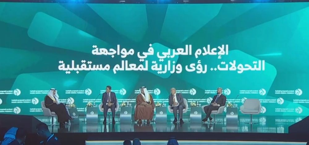 وزير الاتصال الأردني: الإعلام يحتاج للموازنة بين الدقة وخصوصية مجتماعتنا