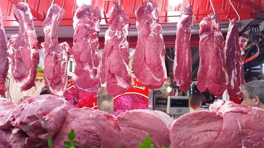 "فرق الأسعار" يجذب الفقراء صوب المنافذ التسويقية للتجارة (صور)