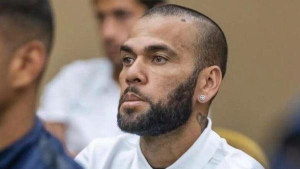 رسميًا.. حبس لاعب برشلونة 4 سنوات ونصف السنة