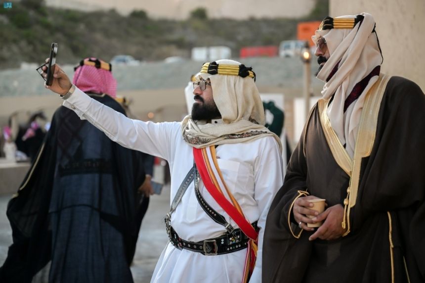 رحلة تمتد 3 قرون.. "قرية التأسيس" تواصل فعاليات الاحتفاء في الباحة