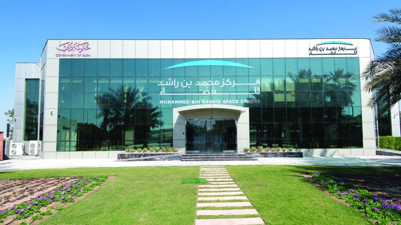 الامارات | «محمد بن راشد للفضاء» يدرس اختيار الشريك لنقل «راشد2-» إلى القمر