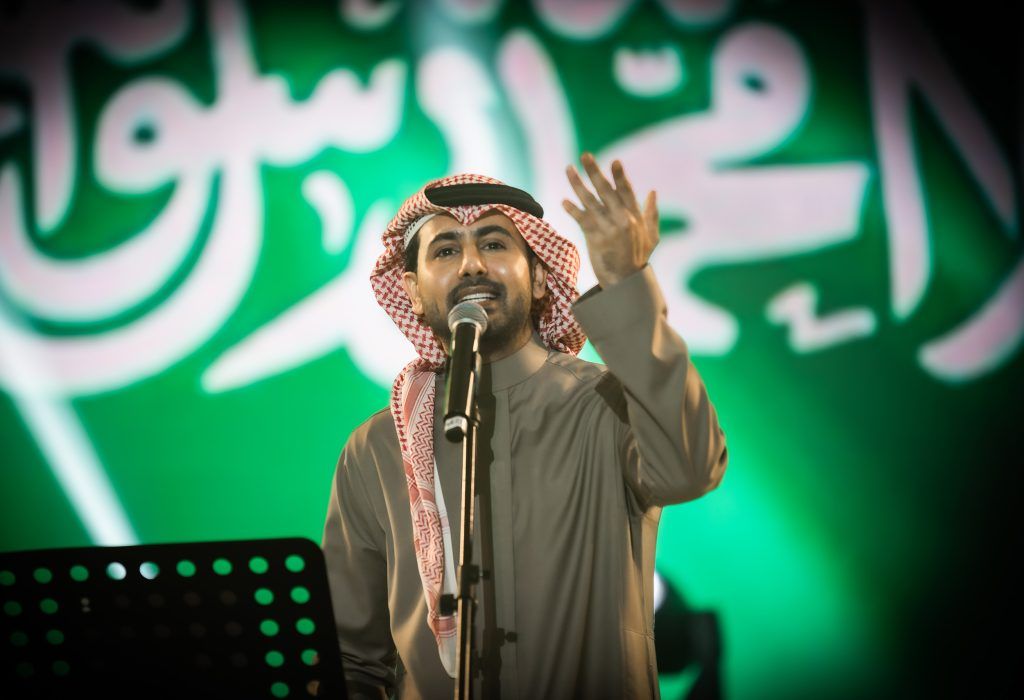 بين الرياض وجازان أبوظبي.. فؤاد عبدالواحد في نشاط فني لافت