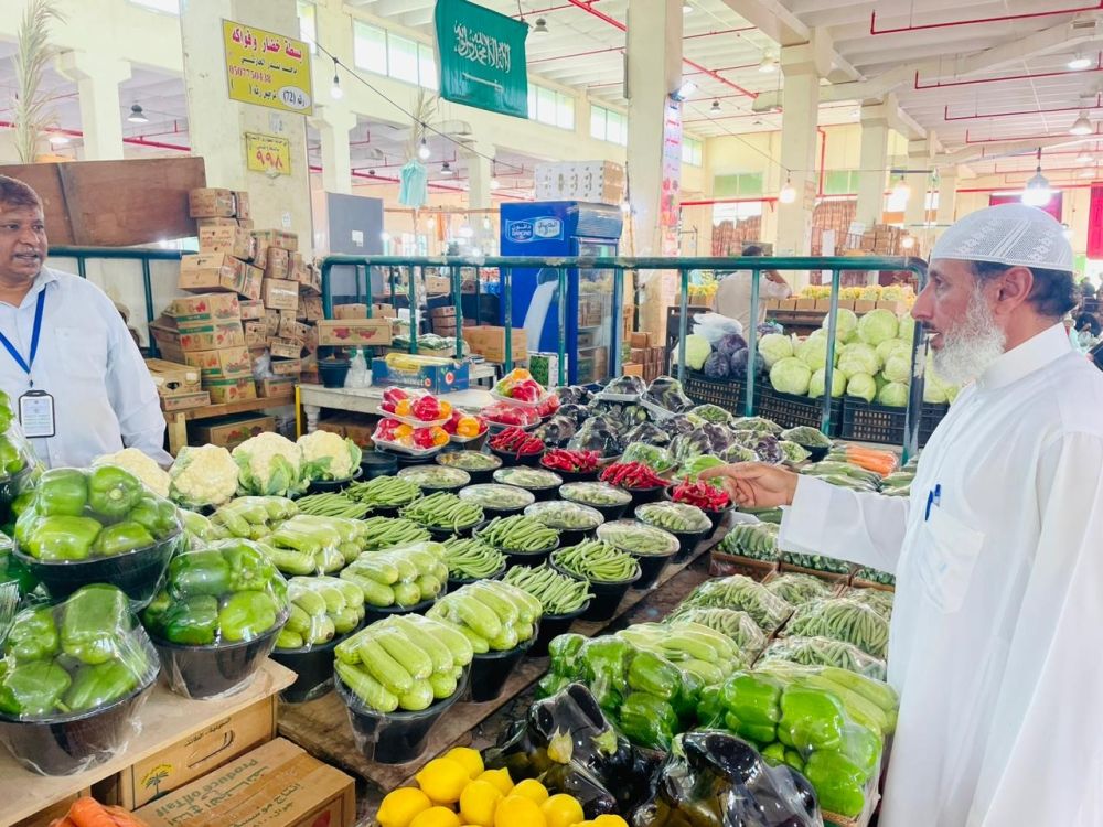 تعديل فترات حراج المنتجات الزراعية في أسواق النفع العام بالطائف