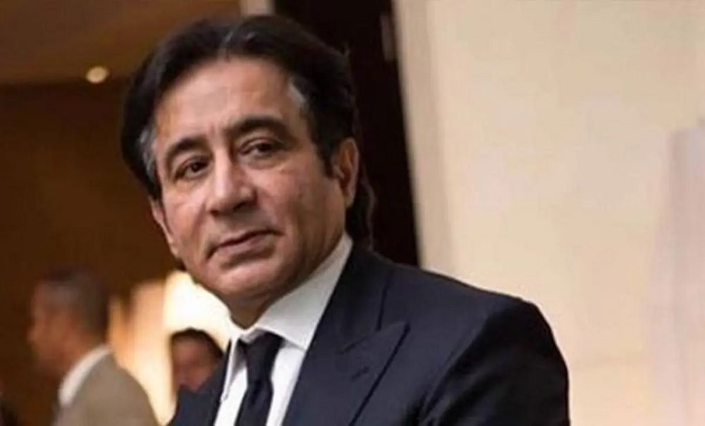 أحمد عز يعلق على صفقة «رأس الحكمة».. ويؤكد: إعادة تسعير الحديد خلال ساعات