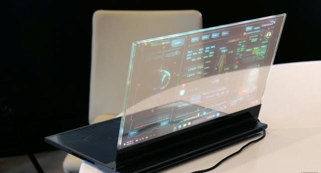 تكنولوجيا: جهاز Project Crystal من لينوفو يعد أول حاسب محمول في العالم مزود بشاشة microLED شفافة #MWC2024