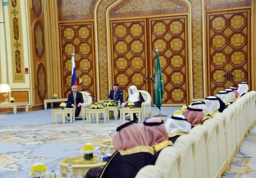 رئيس "الشورى" يعقد جلسة مباحثات مشتركة مع رئيس مجلس الدوما الروسي