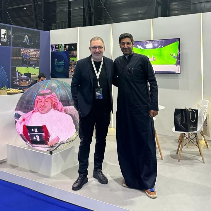 بصمة المخرج باسم كريستو في كل مكان!