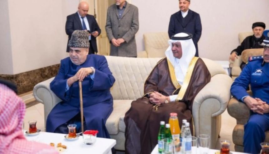 "الربيعة" يستعرض مبادرات تيسير قدوم المعتمرين خلال زيارته لأذربيجان